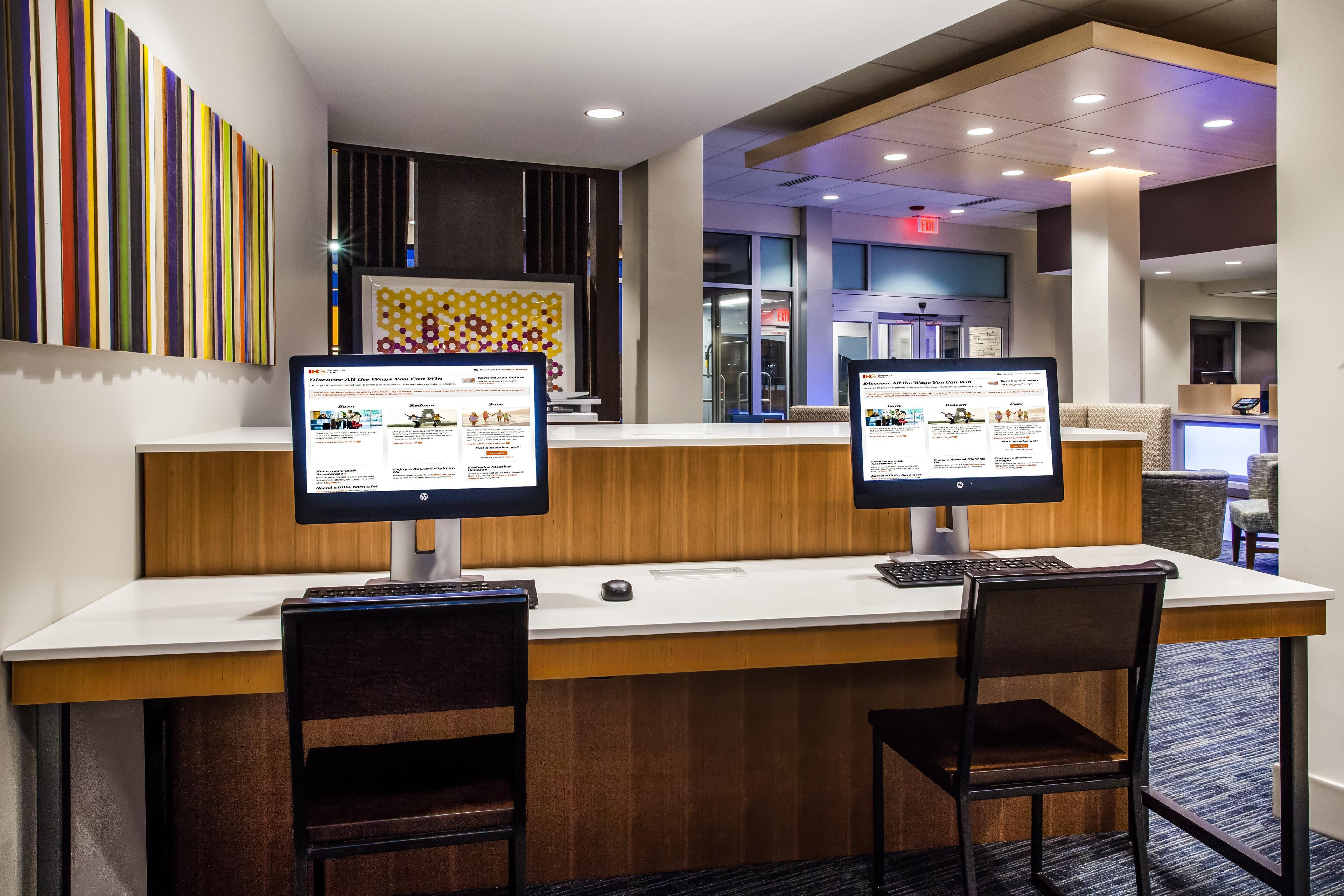 Holiday Inn Express Queensbury-Lake George Area By Ihg Exterior foto